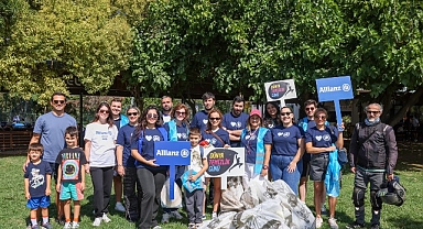 Allianz Türkiye Gönüllüleri Dünya Temizlik Günü’ne Katıldı