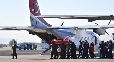 Kahraman Şehitlerimiz Resmî Törenle Ebediyete Uğurlandı