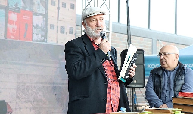 “Kitaplar yapay zekâya karşı korunmalı”
