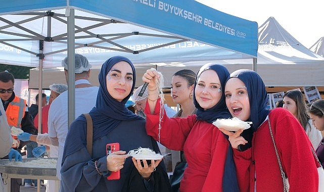 KOÜ’lü gençler Büyükşehir’le enerji depoluyor;  ‘Gelin Tanış Olalım’da eğlence başladı