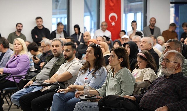 Mete Yarar, Kocaeli Kitap Fuarı’nda konuştu;  “Bugün gelinen nokta Türkiye’yi savaştan koruyor”